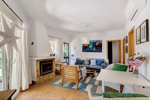 Tv, pejs, videospil, dvd-afspiller