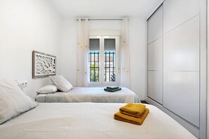 3 bedrooms, free WiFi, bed sheets