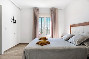 3 Schlafzimmer, kostenloses WLAN, Bettwäsche