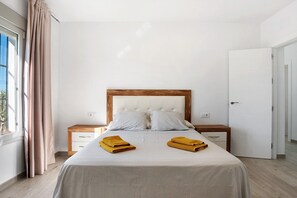 3 makuuhuonetta, ilmainen Wi-Fi, vuodevaatteet