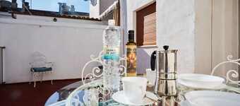 Maison de vacances 'La Casa De Las Golondrinas' avec terrasse privée, balcon et climatisation