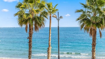 PĂ„ stranden