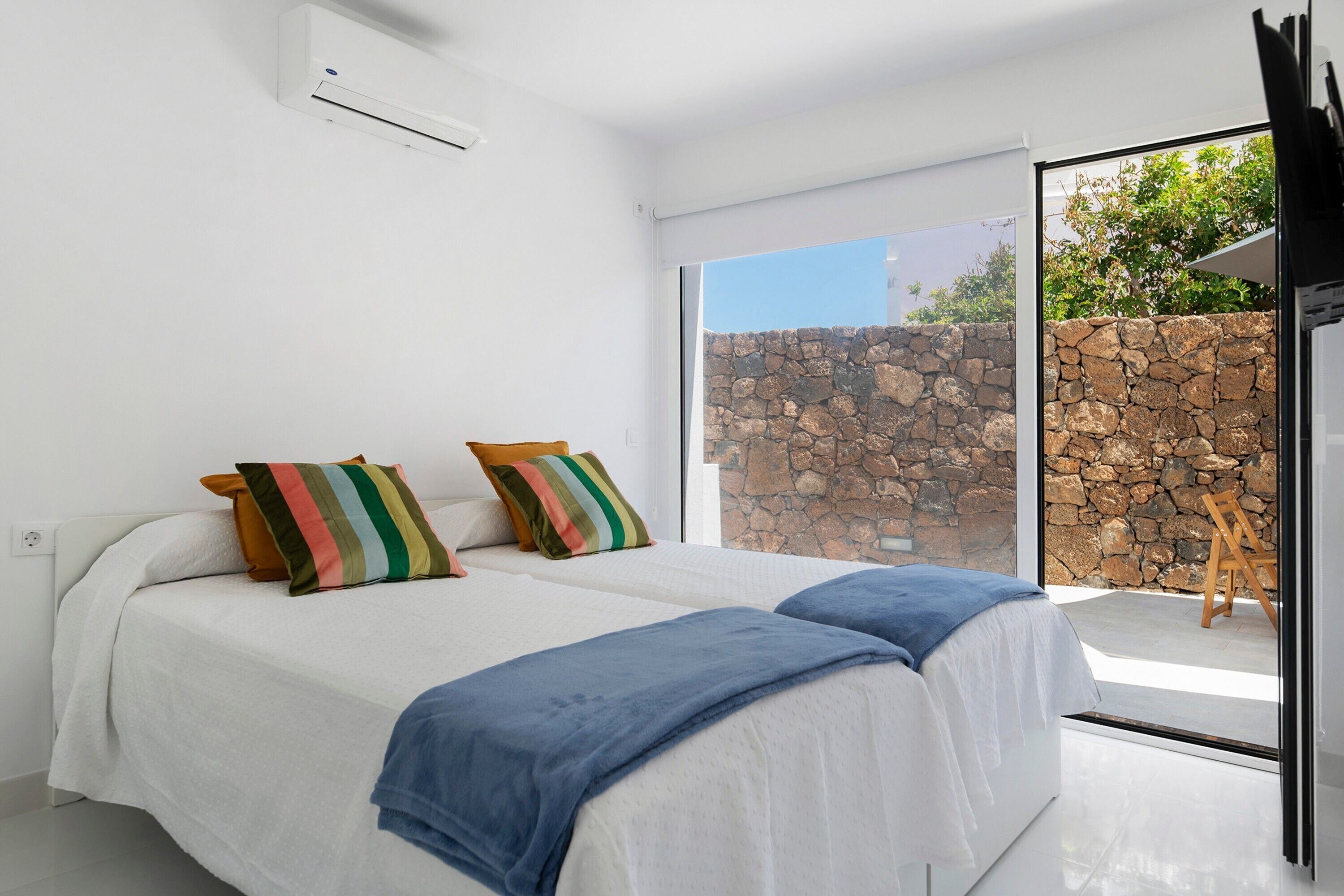 2 chambres, fer et planche à repasser, Wi-Fi gratuit, draps fournis