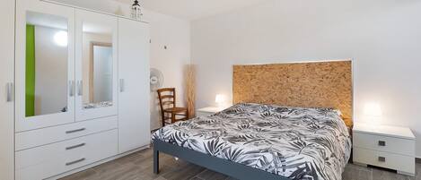 2 habitaciones, wifi gratis y ropa de cama