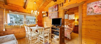 Chalet 'Orserose  I Scarpet' with Mountain View, Shared Terrace and Wi-Fi