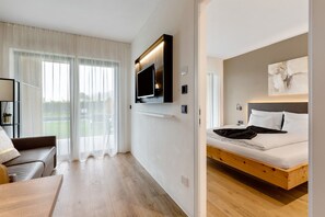 1 habitación, tabla de planchar con plancha, wifi gratis y ropa de cama 