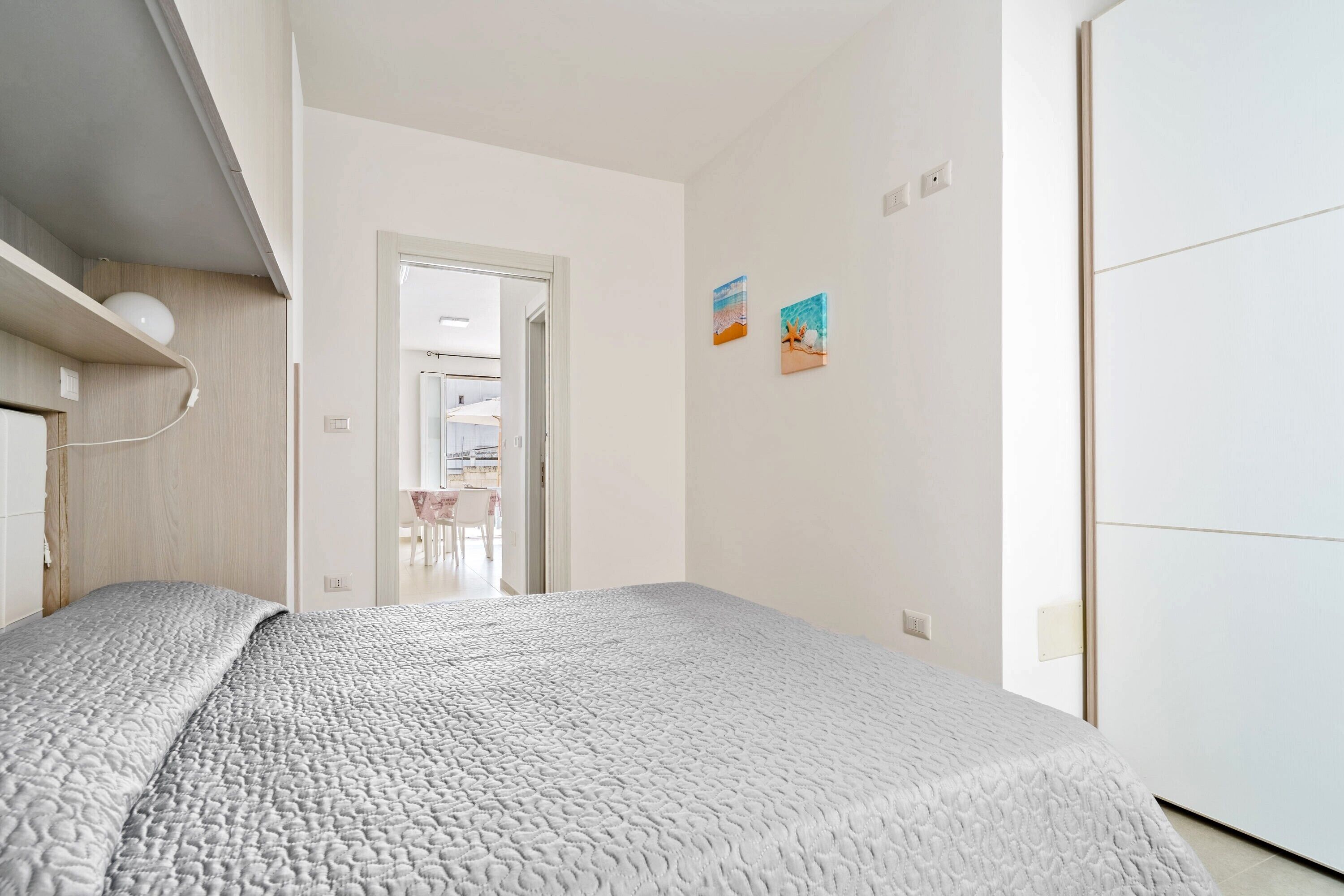 2 室のベッドルーム、アイロン / アイロン台、ベッドシーツ