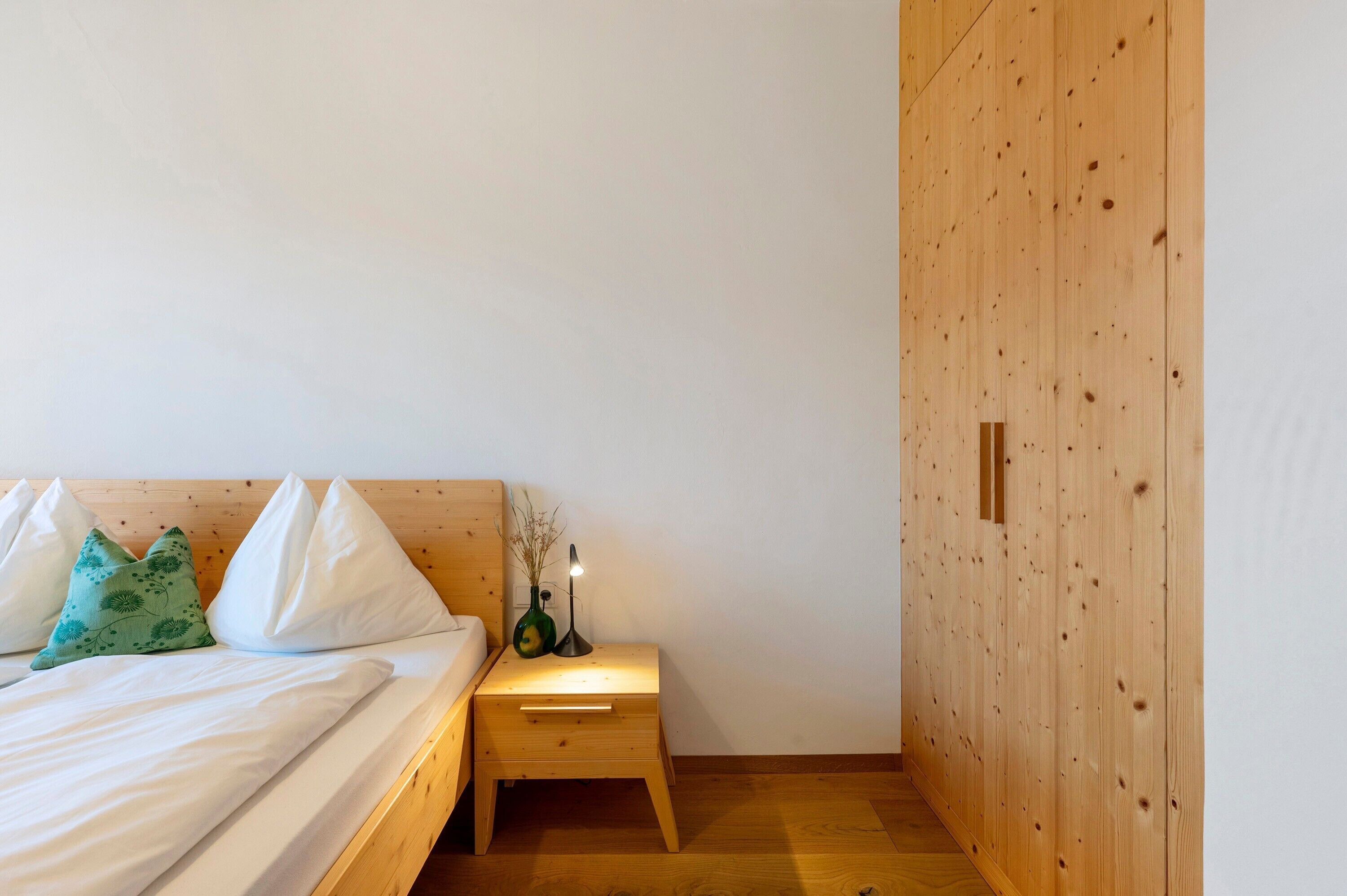 2 quartos, Wi-Fi de cortesia, roupa de cama