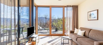 Apartment 'Firmelein Erdgeschoss' with Mountain View, Private Terrace and Wi-Fi