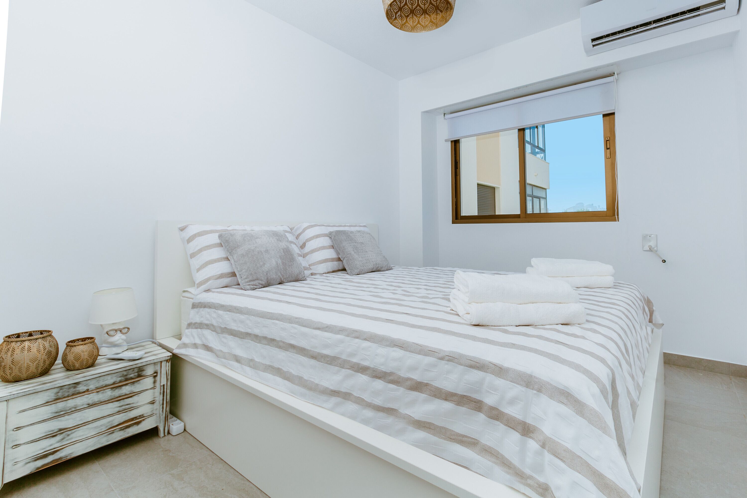 2 habitaciones, wifi gratis y ropa de cama 