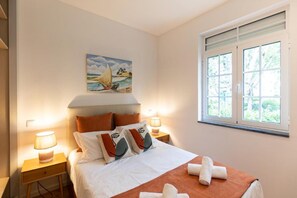 6 Schlafzimmer, Bügeleisen/Bügelbrett, kostenloses WLAN, Bettwäsche