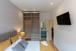 6 slaapkamers, een strijkplank/strijkijzer, gratis wifi, beddengoed