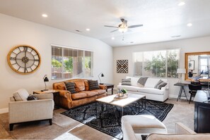 TV, videospill og bordtennis