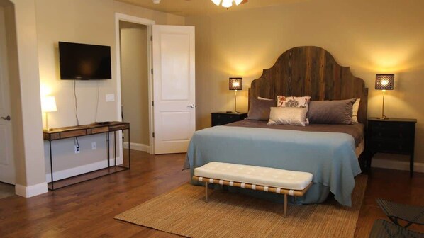 3 chambres, fer et planche à repasser, Wi-Fi gratuit, draps fournis