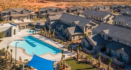 3 Bed/3.5 Bath | The Casitas | Close to Biking, Hiking and Adventure