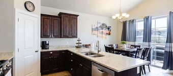 3 Bed/3.5 Bath | The Casitas | Close to Adventure