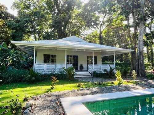 Welcome to Casa Naturista, a modern beach oasis! 5 min to the beach