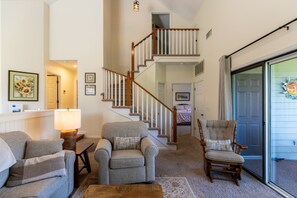 Interior - Chetola Chestnut 8 - Resort amenities, near tennis, 3 bedroom (Blowing Rock)