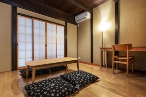 City House | Living area - Shiki Homes Machiya Mei (Kyoto)