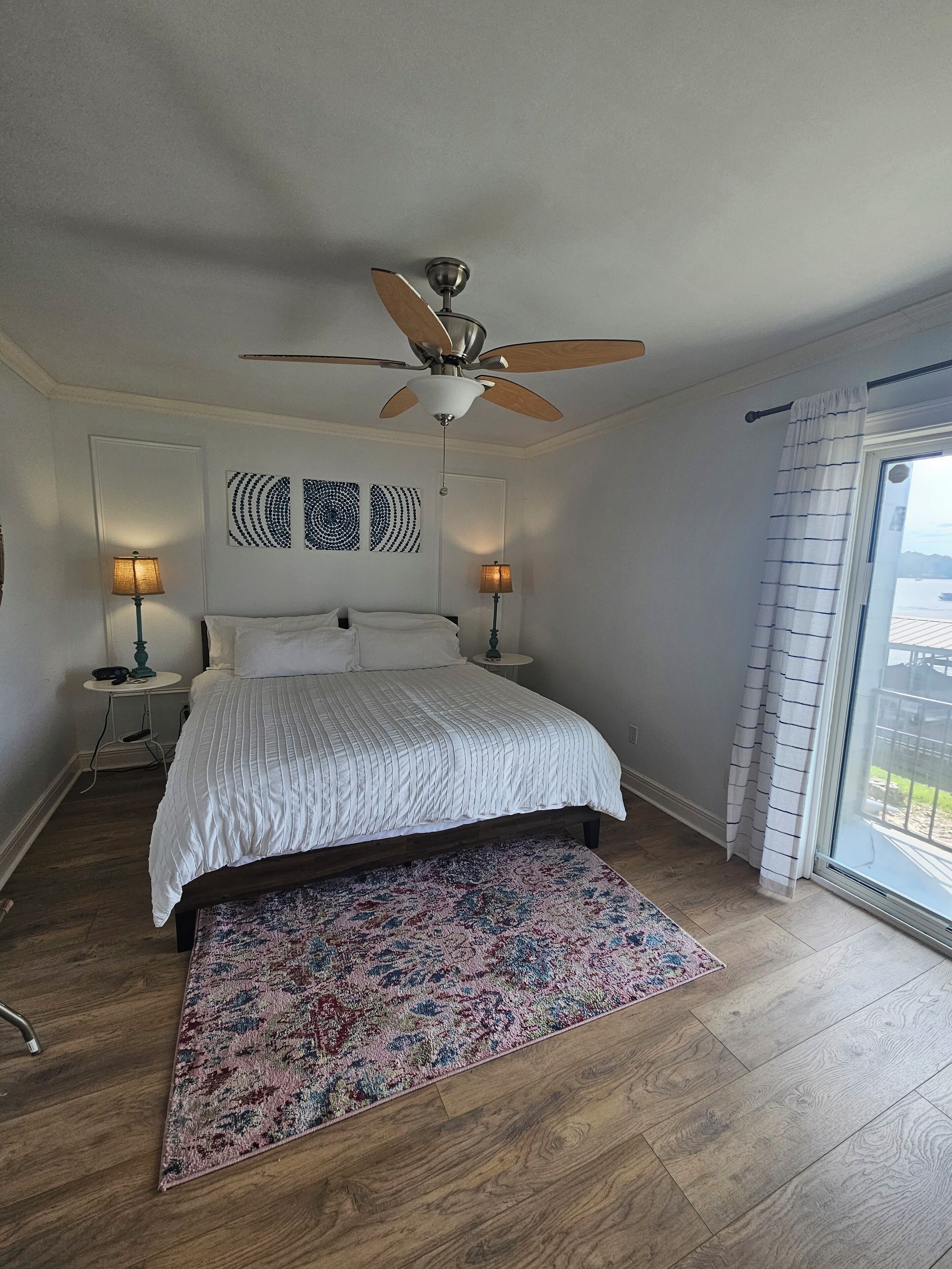 2 bedrooms, desk, iron/ironing board, free WiFi