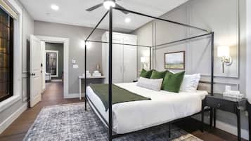 1 bedroom, bed sheets