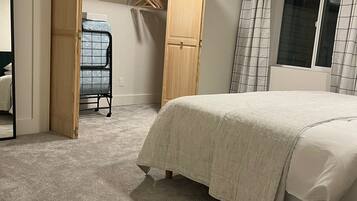 4 makuuhuonetta, Wi-Fi, vuodevaatteet