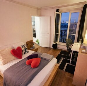 1 bedroom, iron/ironing board, free WiFi, bed sheets