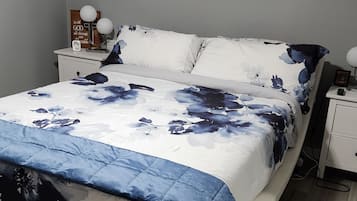 3 slaapkamers, een strijkplank/strijkijzer, wifi, beddengoed