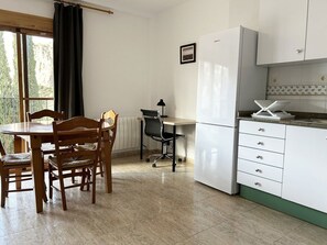 Dining - Apartamento en Chulilla. La Muela 1 (Chulilla)