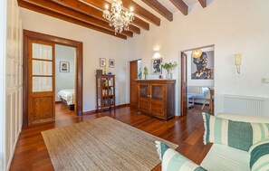 3 chambres, lit parapluie, Wi-Fi gratuit, draps fournis