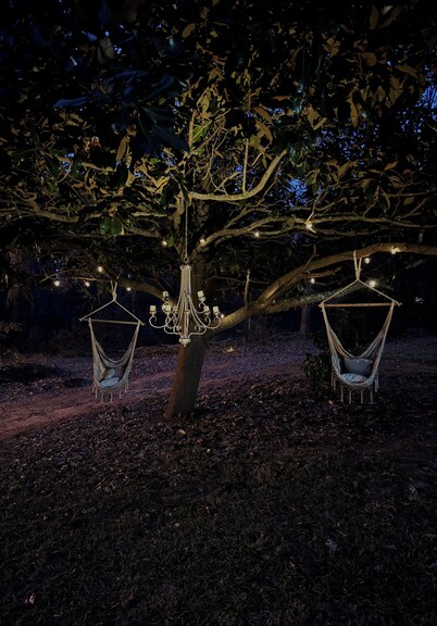 A full glamping experience that lets you escape & enjoy the serenity of nature.