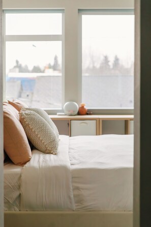 3 quartos, escrivaninha, Wi-Fi de cortesia, roupa de cama