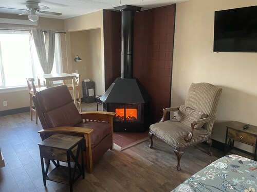 The Birdhouse.  Studio apartment.  Pets welcome, close to downtown and airport.