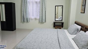 3 chambres, fer et planche Ă repasser, Wi-Fi, draps fournis