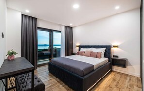 4 Schlafzimmer, kostenloses WLAN, Bettwäsche