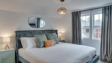 4 habitaciones, escritorio, tabla de planchar con plancha y wifi gratis