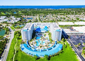 Exterior - The Palms: 4th flr-Jr Ste, Poolside view | Destin (Destin)