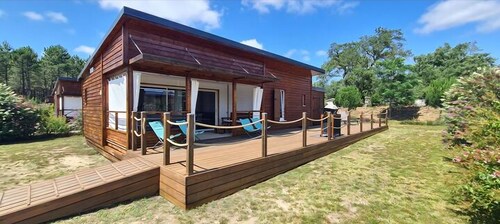 Chalet Meublé Entre Étangs et Océan