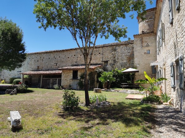 Property grounds - Maison de Caractère Avec Piscine Privative (Noailles)