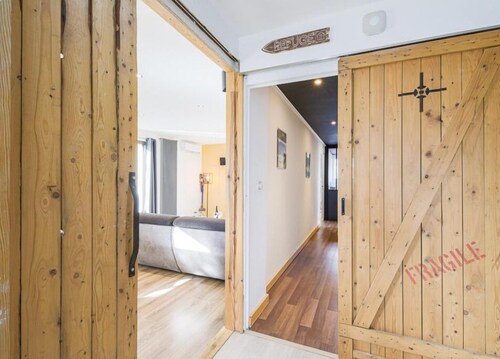 Chaleureux Logement Haut de Gamme en Plein Coeur du Trièves. Animaux Acceptés !