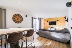 Interior - Chaleureux Logement Haut de Gamme en Plein Coeur du Trièves. Animaux Acceptés ! (Clelles)