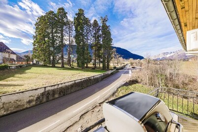 Chaleureux Logement Haut de Gamme en Plein Coeur du Trièves. Animaux Acceptés !