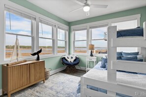 4 間睡房、書桌、熨斗/熨衫板、免費 Wi-Fi