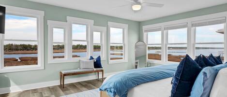 4 عدّة غرف نوم ومكتب ومكواة/لوح كي وواي فاي مجانًا