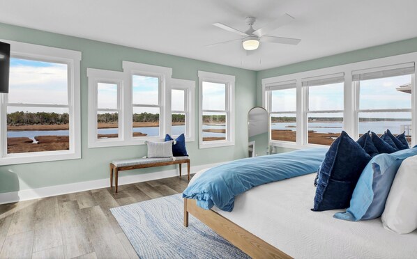 4 soverom, skrivebord, strykejern/-brett og wi-fi (inkludert)