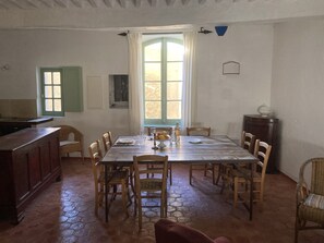 Dining - Maison village dans le Luberon (Saignon)