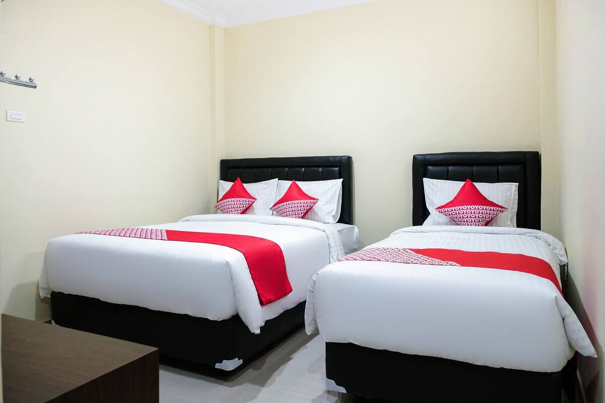 Family Studio | Free WiFi, bed sheets