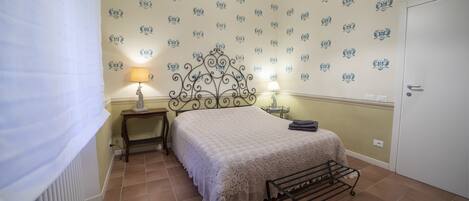 2 dormitorios, wifi gratis, ropa de cama