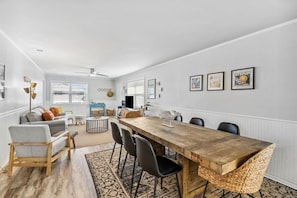 Dining - Perfect for Projects, Travels, or Transitions (Fernandina Beach)