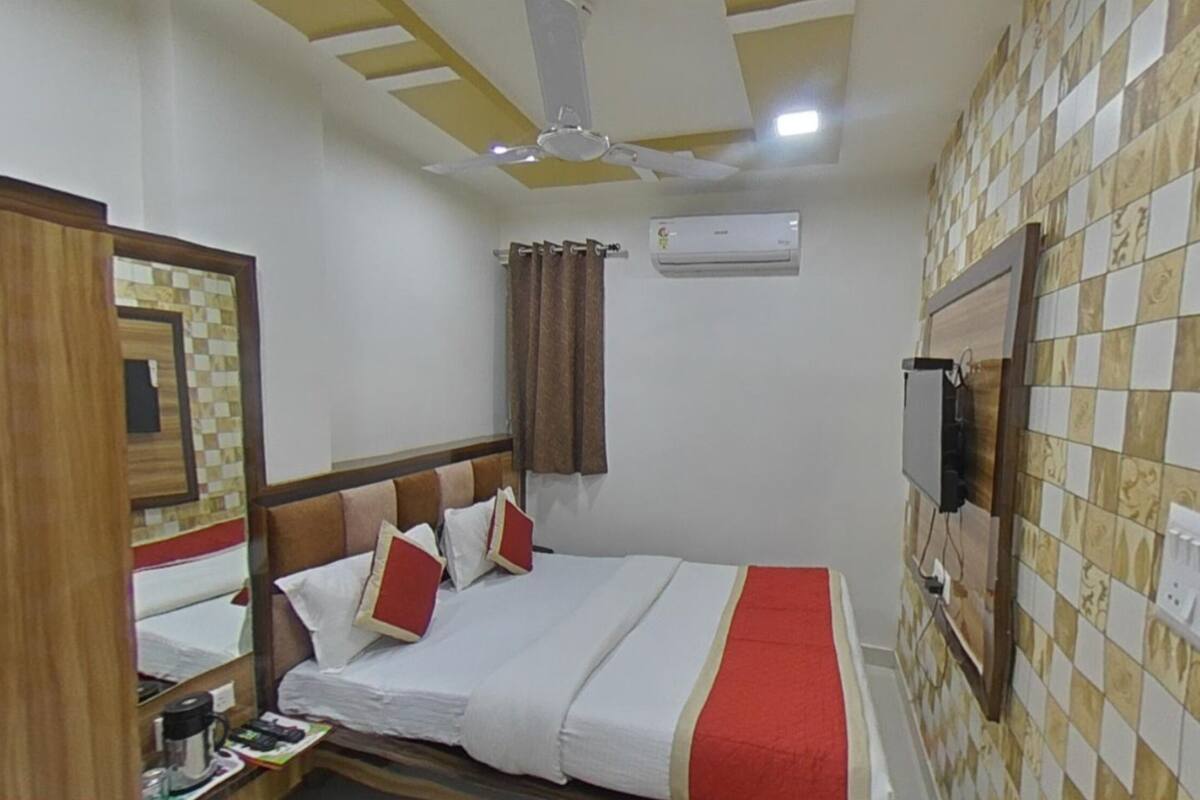 Habitación Deluxe doble, vistas a la ciudad | Wifi gratis y ropa de cama